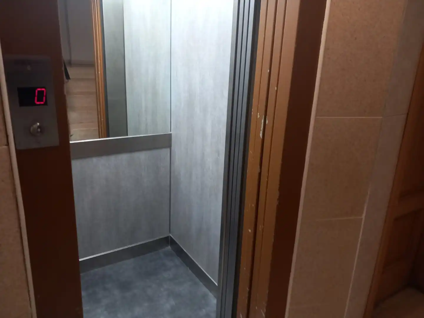 Bany de Pis en venda en Coslada amb Aire condicionat, Calefacció i Terrassa