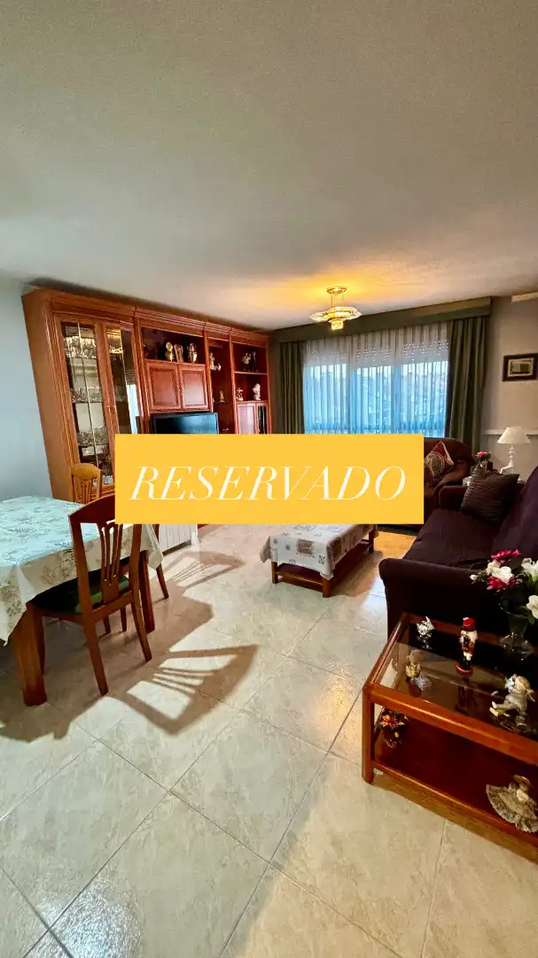 Flat for sale in Pinto  with Air Conditioner, Heating and Furnished