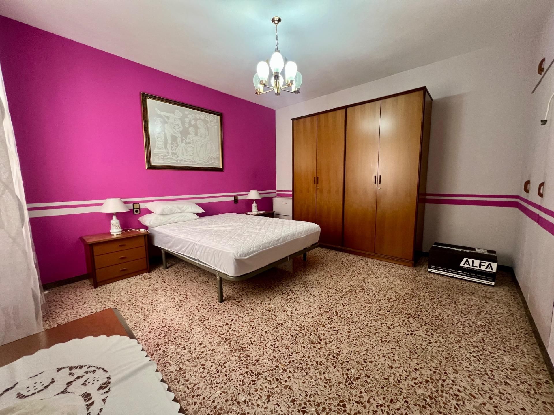 Bedroom of Flat for sale in Tortosa  with Air Conditioner, Heating and Terrace