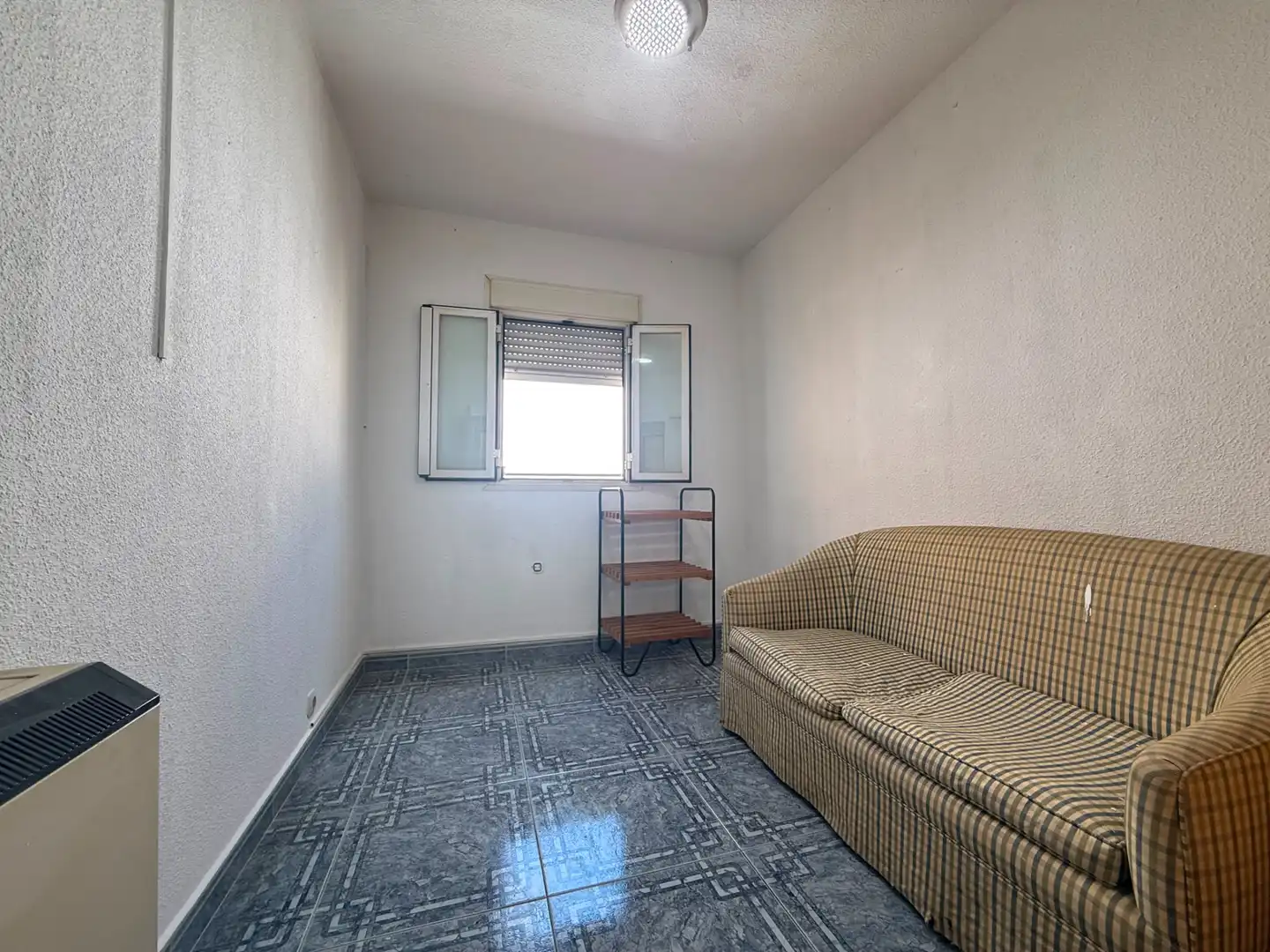 Habitación de Piso en venta en Madrid con Calefacción