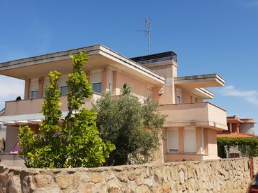 Xalet amb balcó en venda a Calvarrasa de Abajo