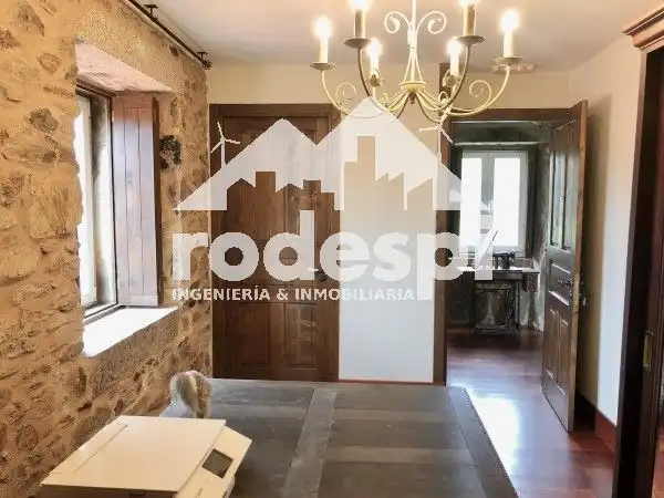 Cuina de Casa o xalet en venda en Curtis amb Calefacció, Traster i Piscina