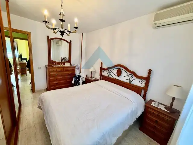 Schlafzimmer von Haus oder Chalet zum Verkauf in Villanueva de la Torre mit Klimaanlage, Heizung und Privatgarten