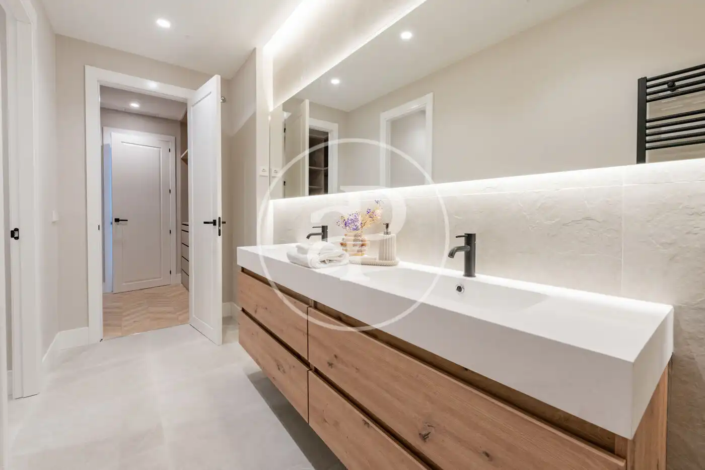 Baño de Piso en venta en Madrid con Aire acondicionado, Calefacción y Trastero