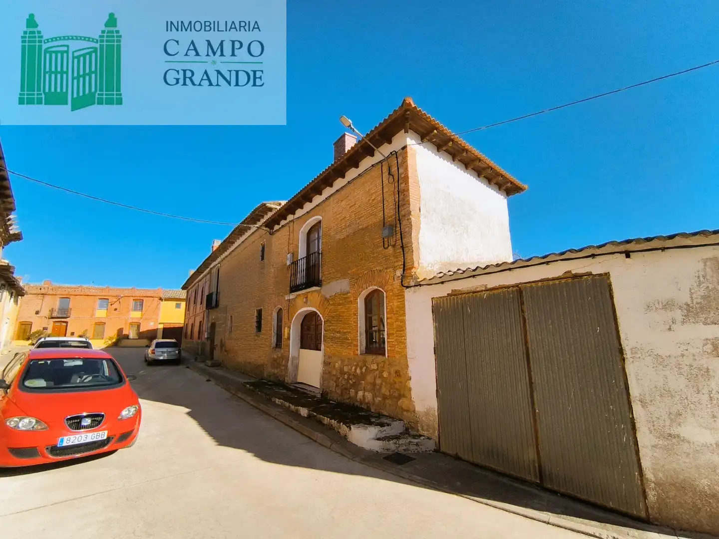 Exterior view of Houses for sale in Villamartín de Campos  with Heating, Private garden and Storage room