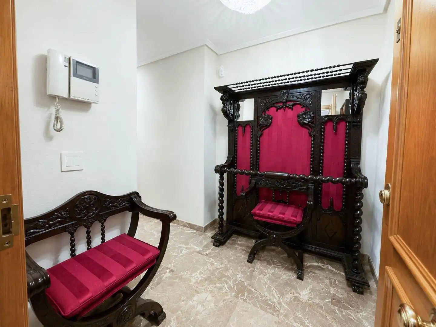 Flat for rent in Valencia  with Furnished and Balcony