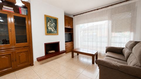 Foto 3 de Casa adosada en venta en Manlleu, Barcelona