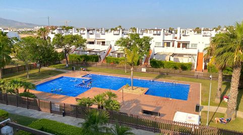 Apartamento de 2 dormitorios con gran solárium en Condado de Alhama Golf Resort