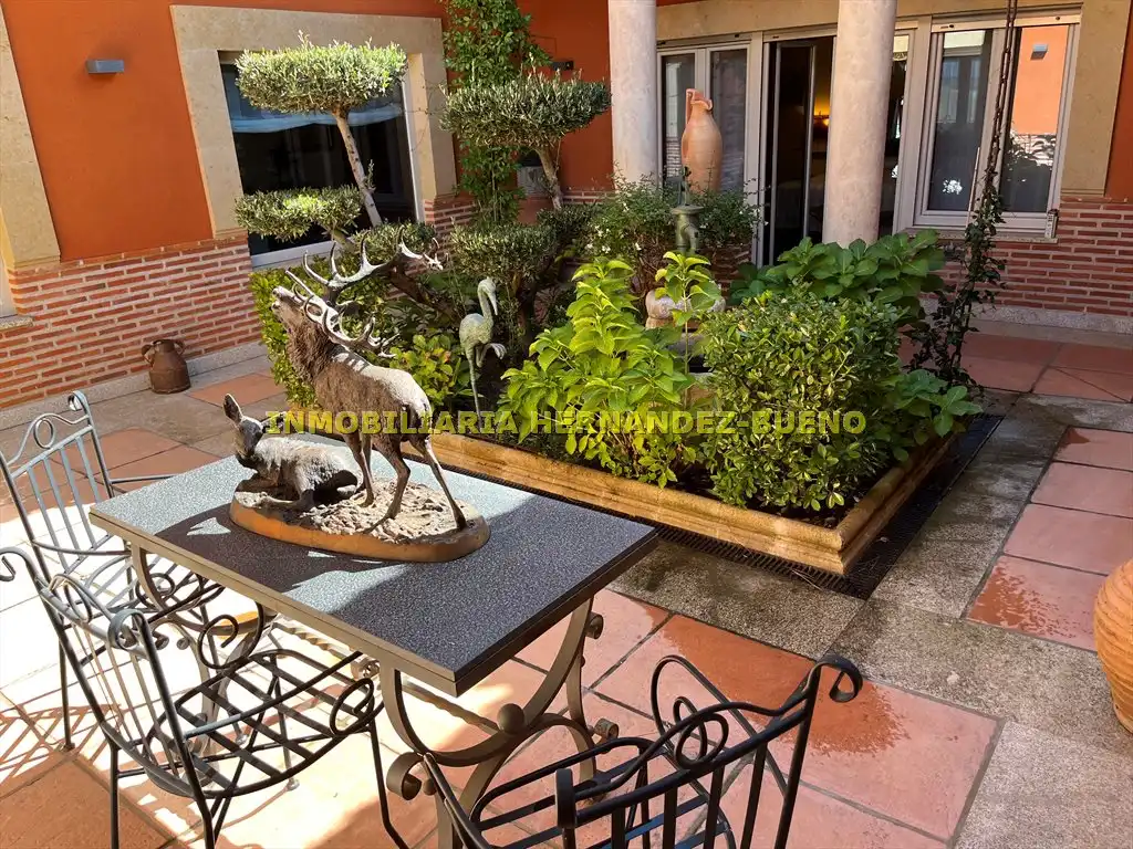 Terraza de Casa o chalet en venta en Carbajosa de la Sagrada con Aire acondicionado, Calefacción y Jardín privado