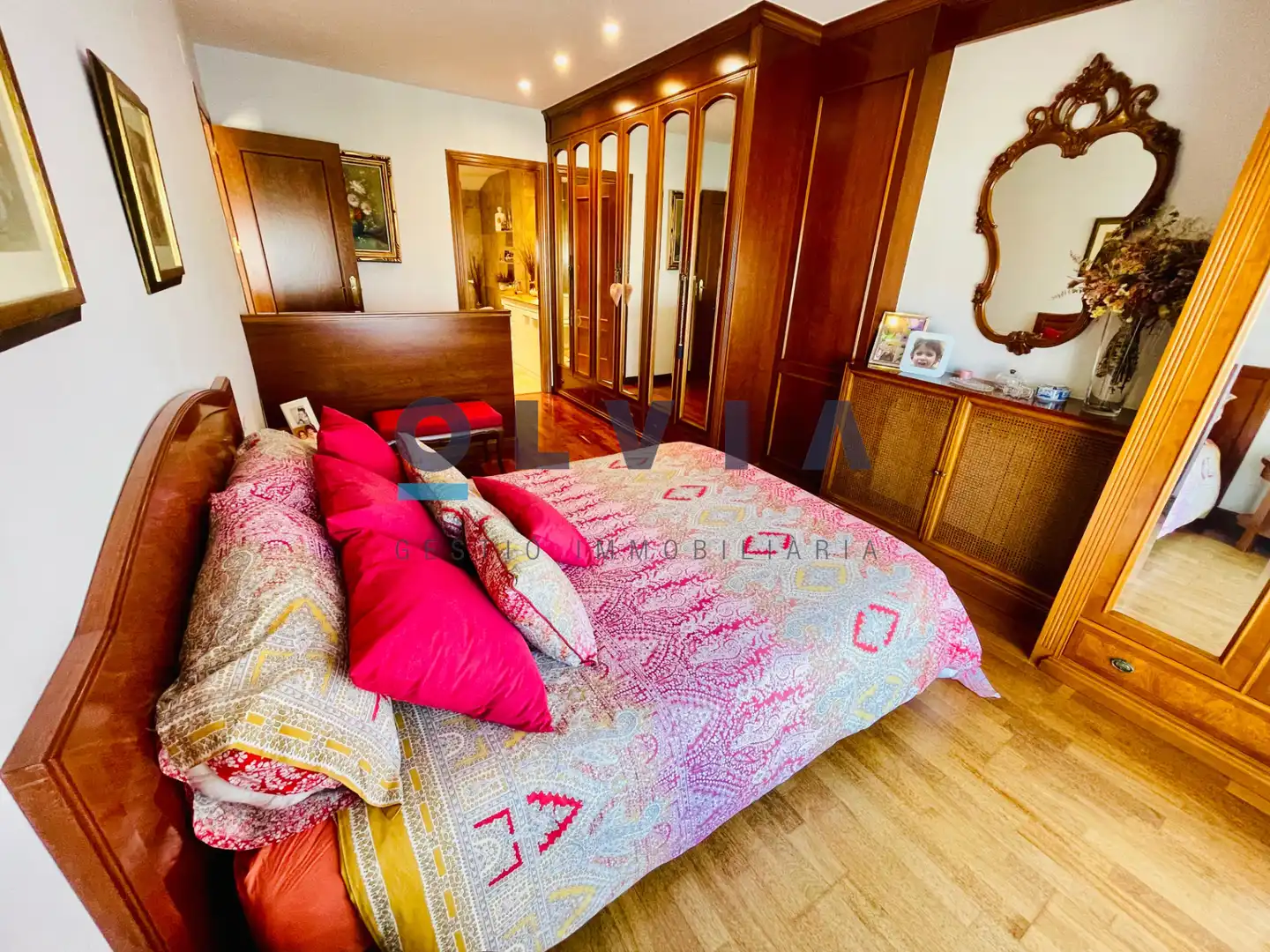 Bedroom of Duplexes for sale in Terrassa  with Air Conditioner, Heating and Parquet flooring