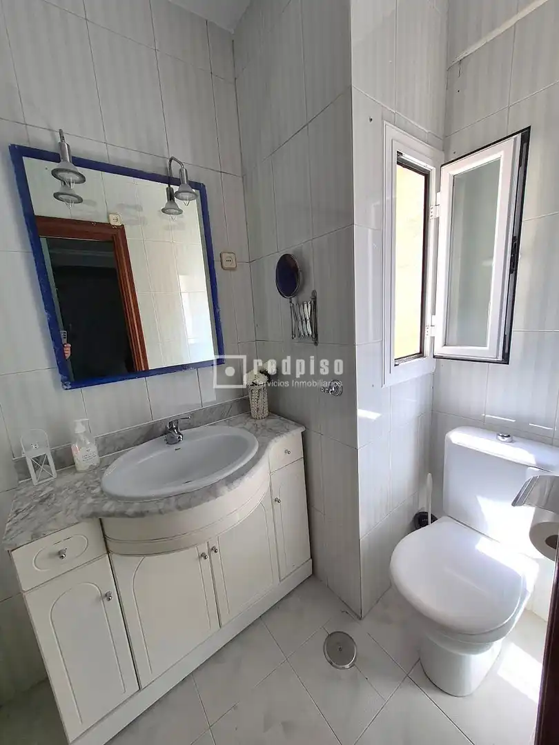 Bathroom of Flat for rent in Talavera de la Reina  with Air Conditioner and Furnished