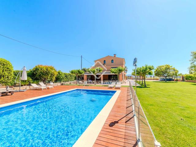 Finca rústica en Venta en La Granada