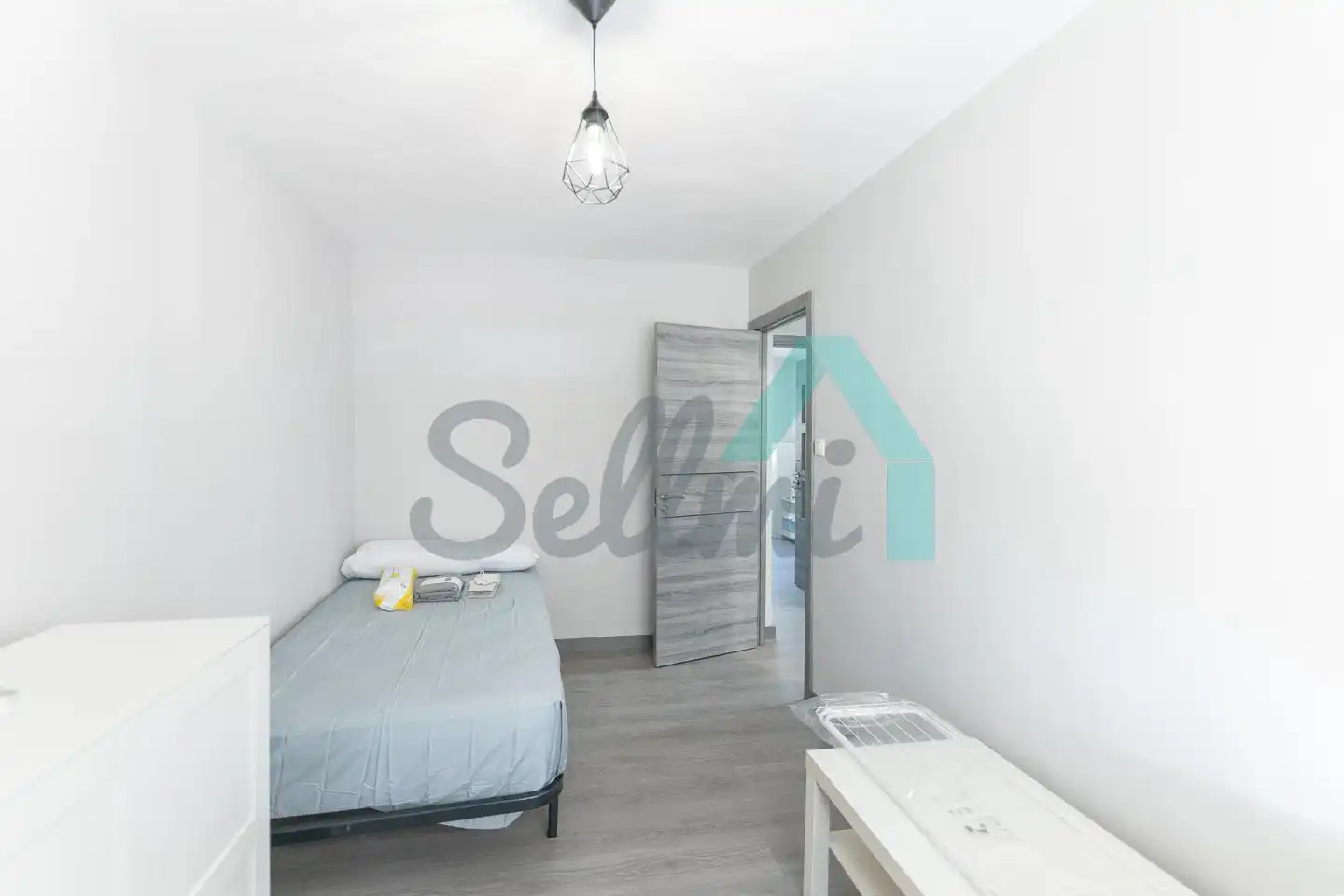 Habitación de Planta baja para compartir en Oviedo  con Calefacción, Amueblado y Internet