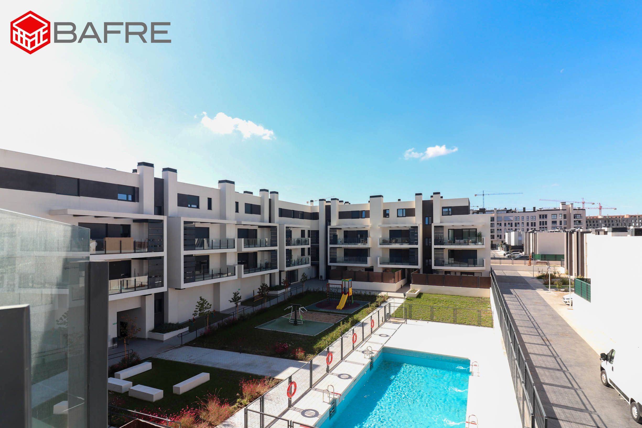 Exterior view of Flat for sale in Valdemoro  with Air Conditioner, Private garden and Terrace