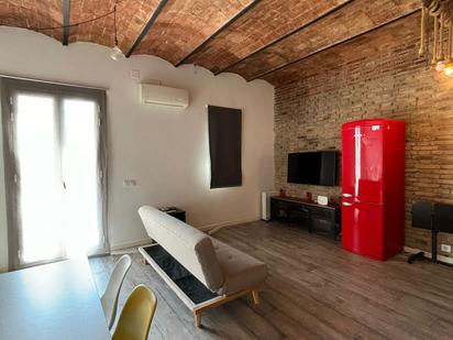 Living room of Flat for sale in  Barcelona Capital  with Balcony