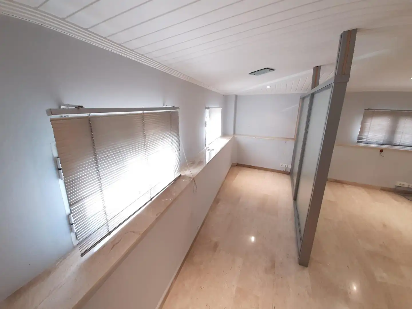 Oficina amb ascensor de lloguer a Carrer Escoles Pies, imagen 3