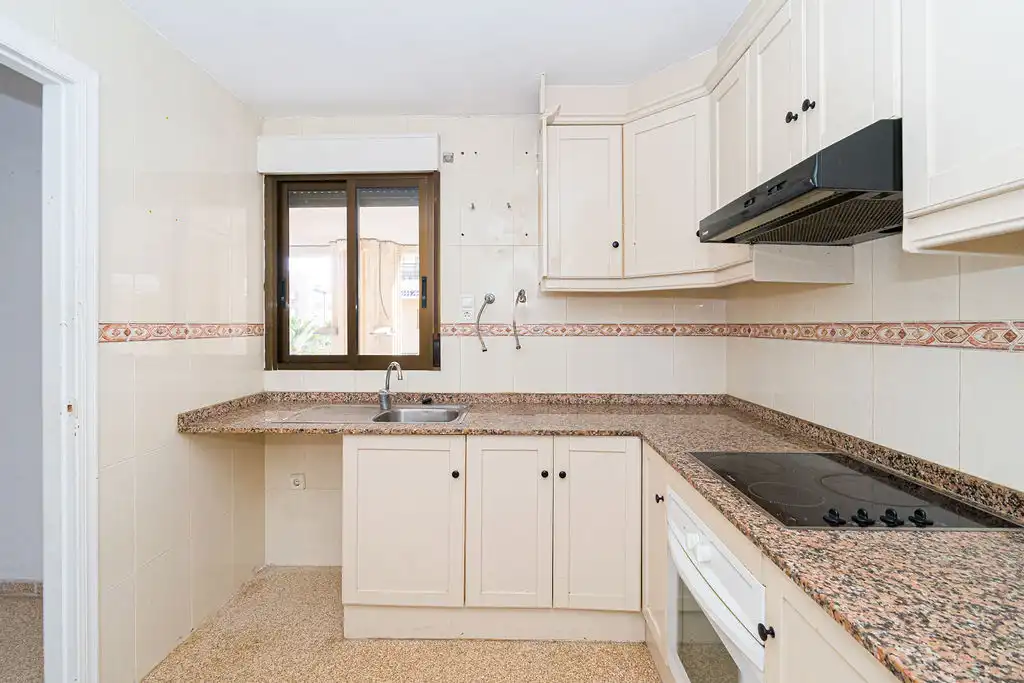 Pis en venda a C/ Puerta de Riad I esq Av Cervantes y plaza Porti, Pueblo