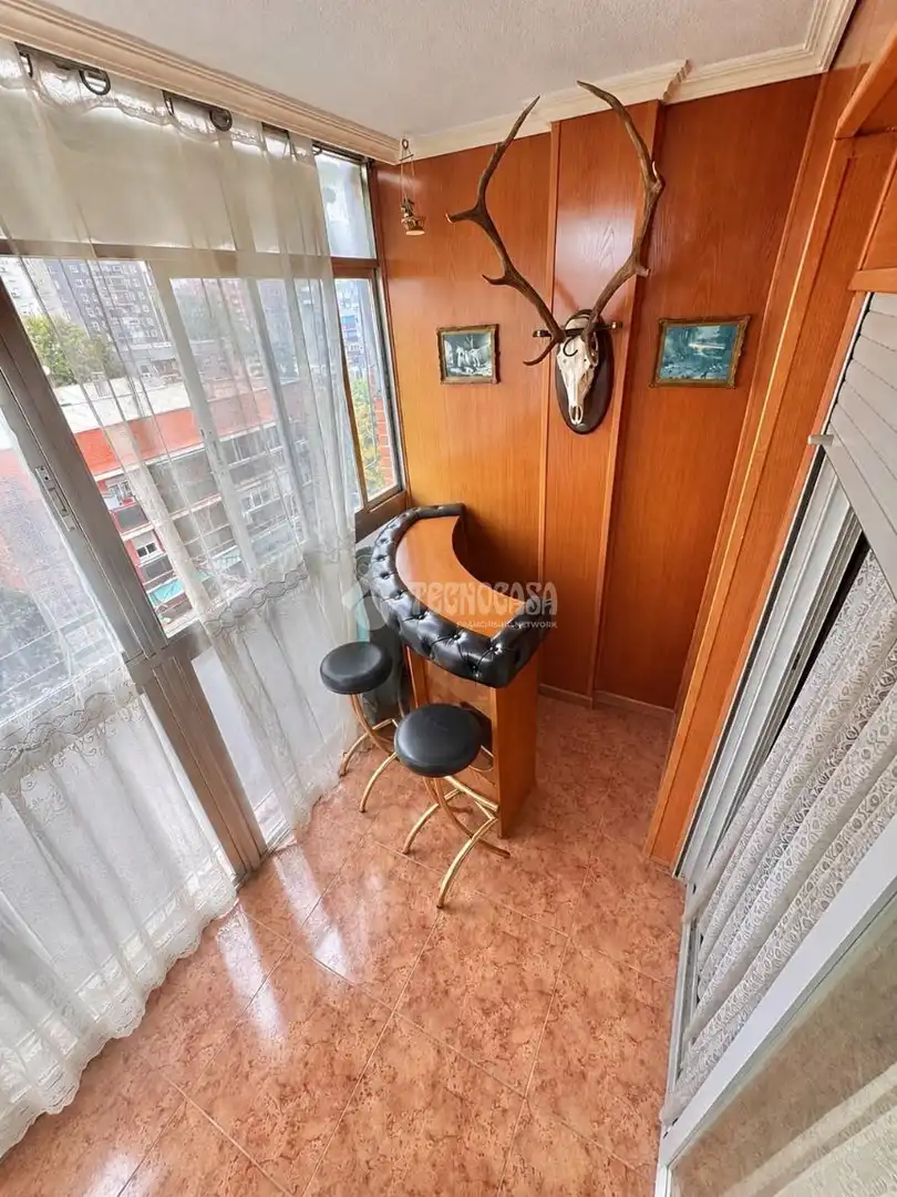Terraza de Piso en venta en La Serna