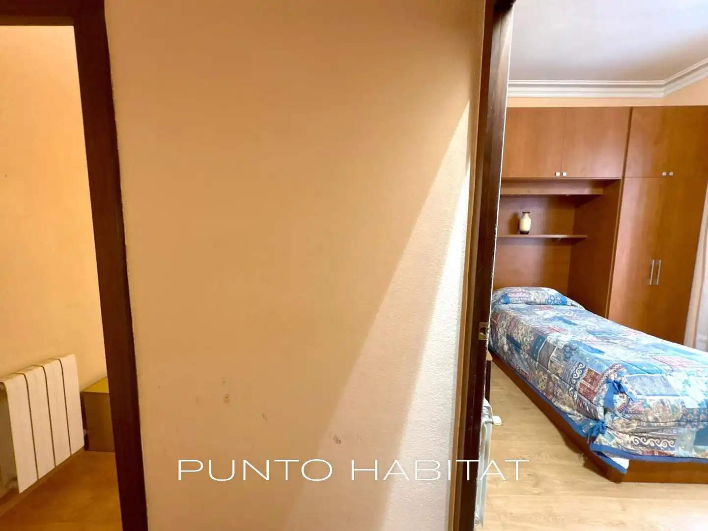 Flat for sale in Barcelona  with Air Conditioner, Heating and Parquet flooring