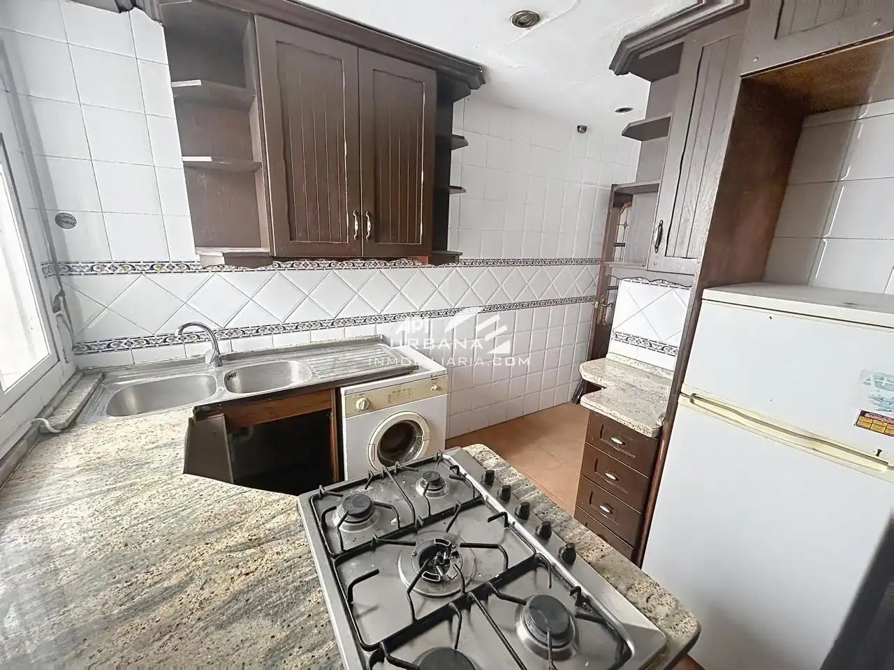 Kitchen of Flat for sale in Lucena