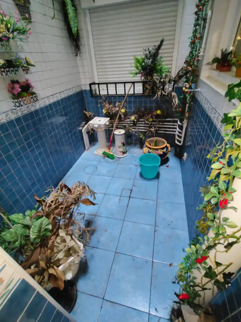 Bany de Pis en venda en L'Hospitalet de Llobregat amb Parquet