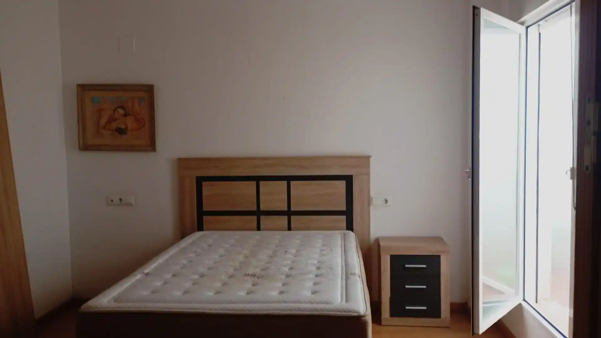 Schlafzimmer von Wohnung zur Miete in Las Gabias mit Klimaanlage und Schwimmbad