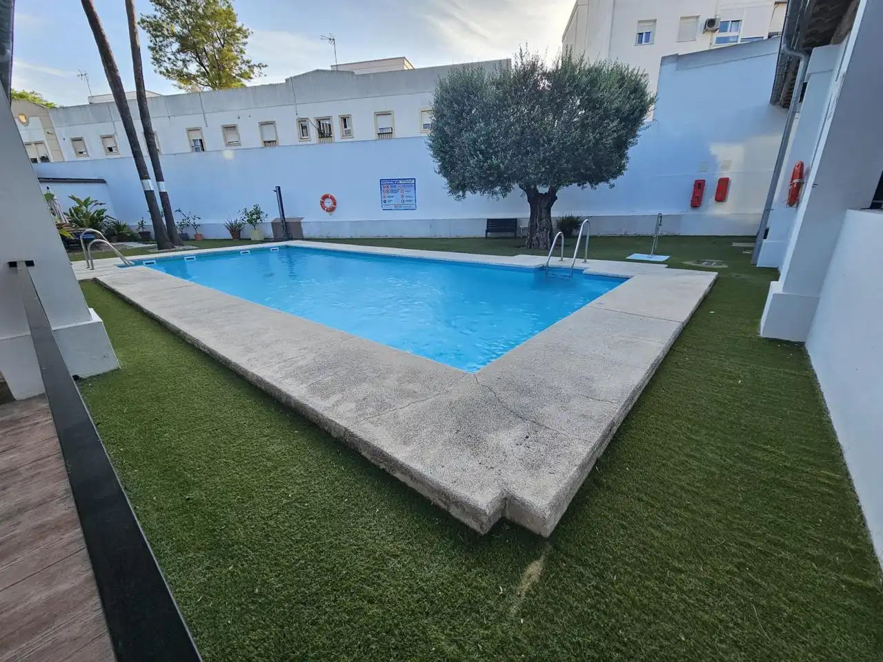 Swimming pool of Duplexes for sale in Jerez de la Frontera  with Parquet flooring and Community pool