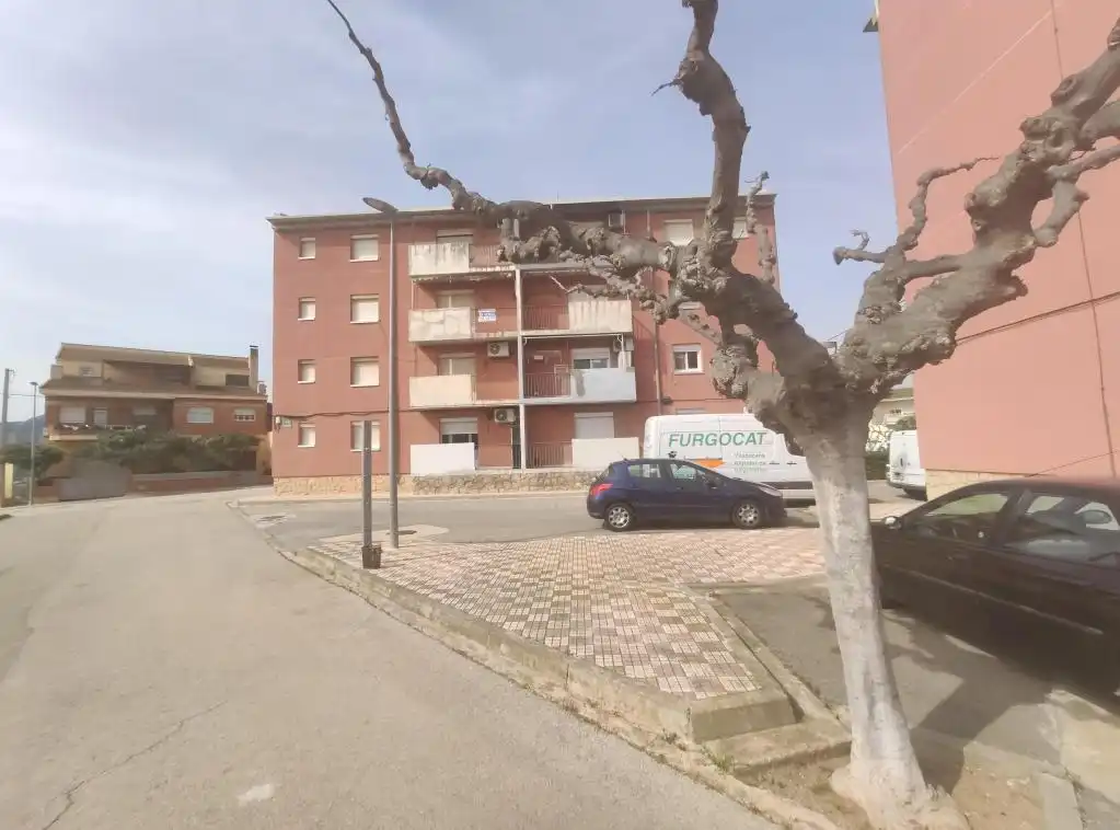 Aparcament de Pis en venda en Riba-roja d'Ebre
