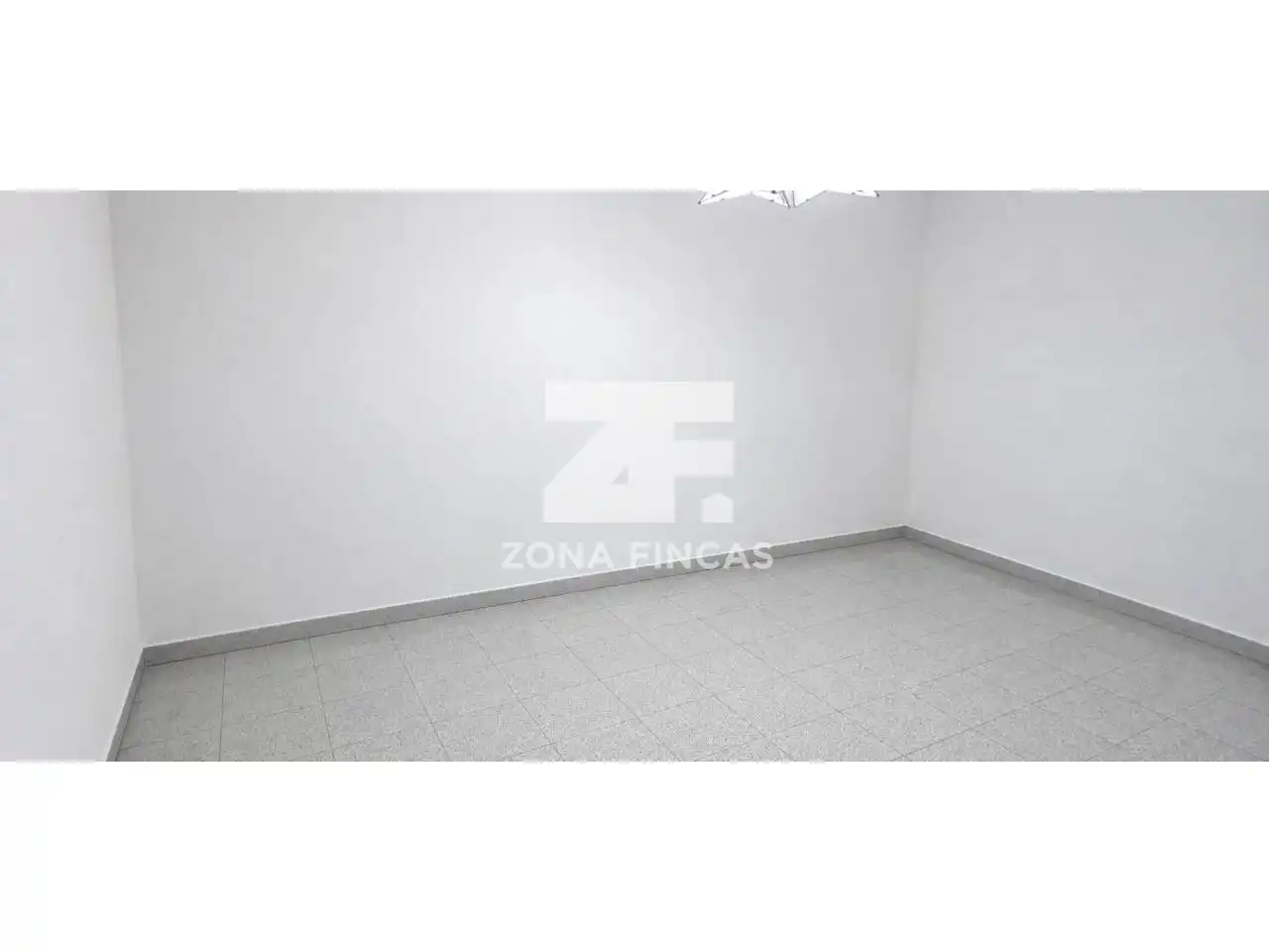 Habitación de Piso en venta en Pineda de Mar con Amueblado