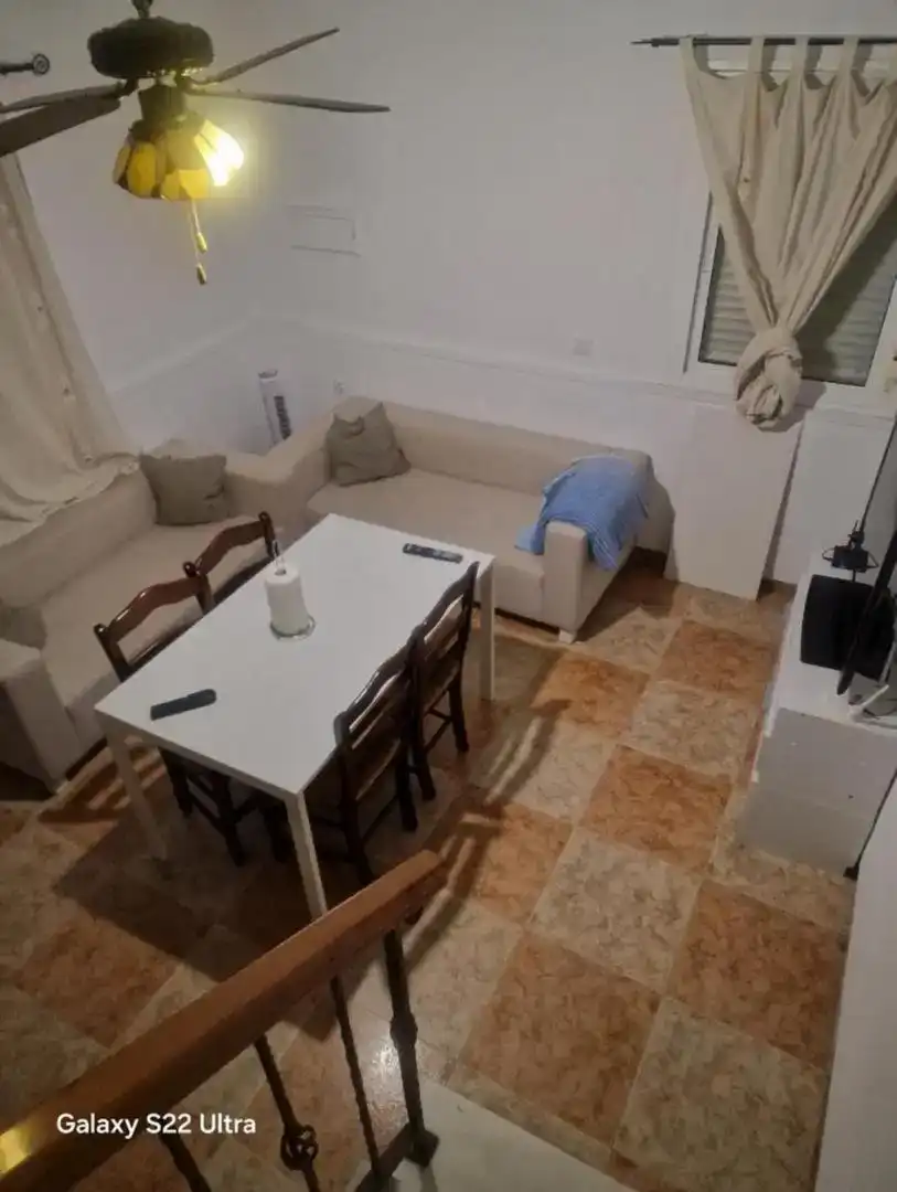 Sala d'estar de Pis per a compartir en Los Barrios amb Moblat, Forn i Rentadora