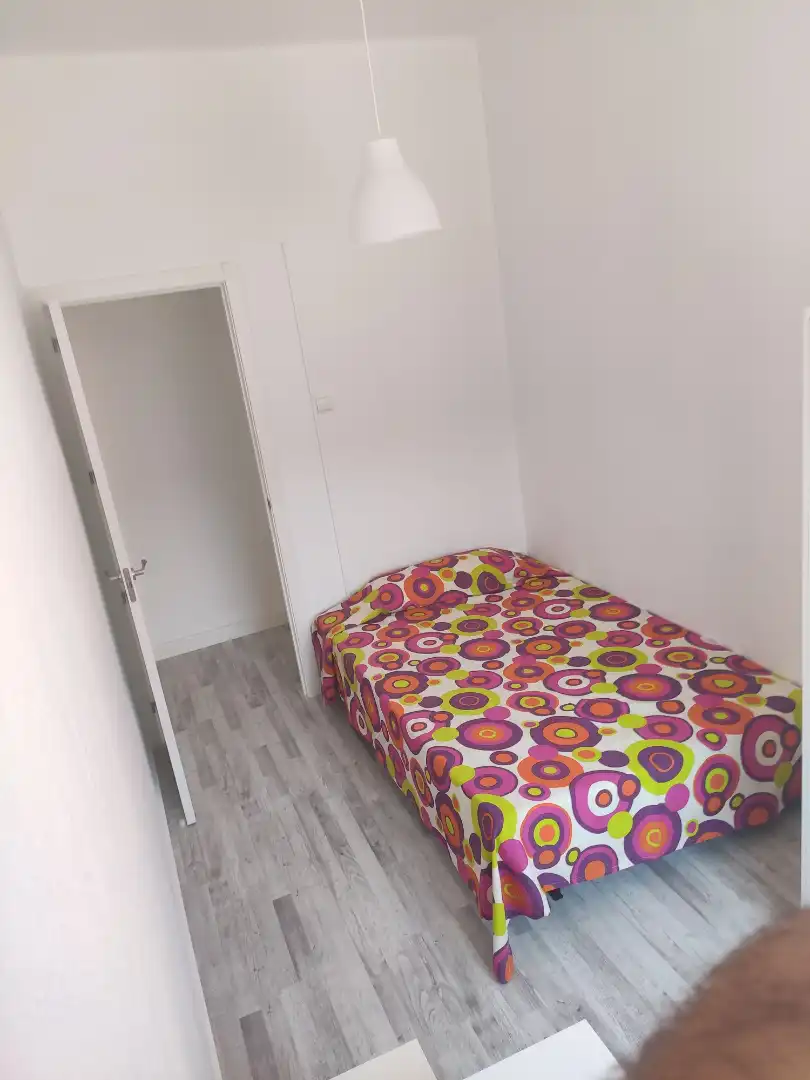 Habitación de Piso de alquiler en Zaragoza con Calefacción, Parquet y Amueblado
