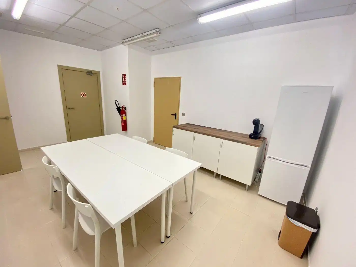 Büro zur Miete in Museros
