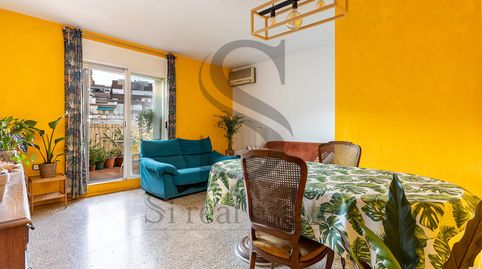 Foto 2 von Dachboden zum Verkauf in Carrer de Besalú, El Camp de l'Arpa del Clot, Barcelona Capital