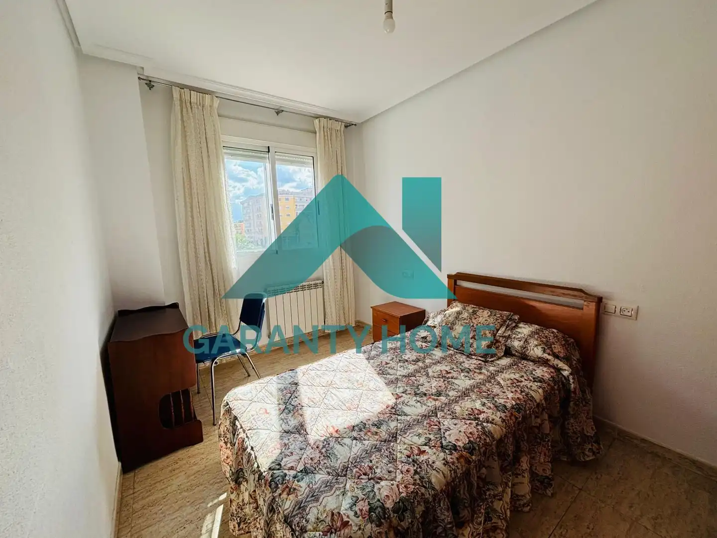 Bedroom of Flat for rent in Cáceres  with Air Conditioner, Heating and Terrace