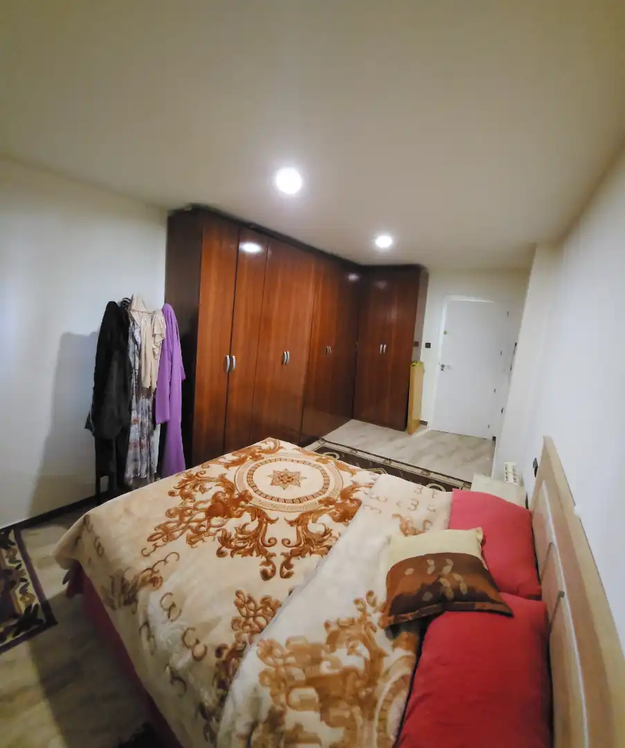 Schlafzimmer von Wohnung zum Verkauf in Granada mit Balkon