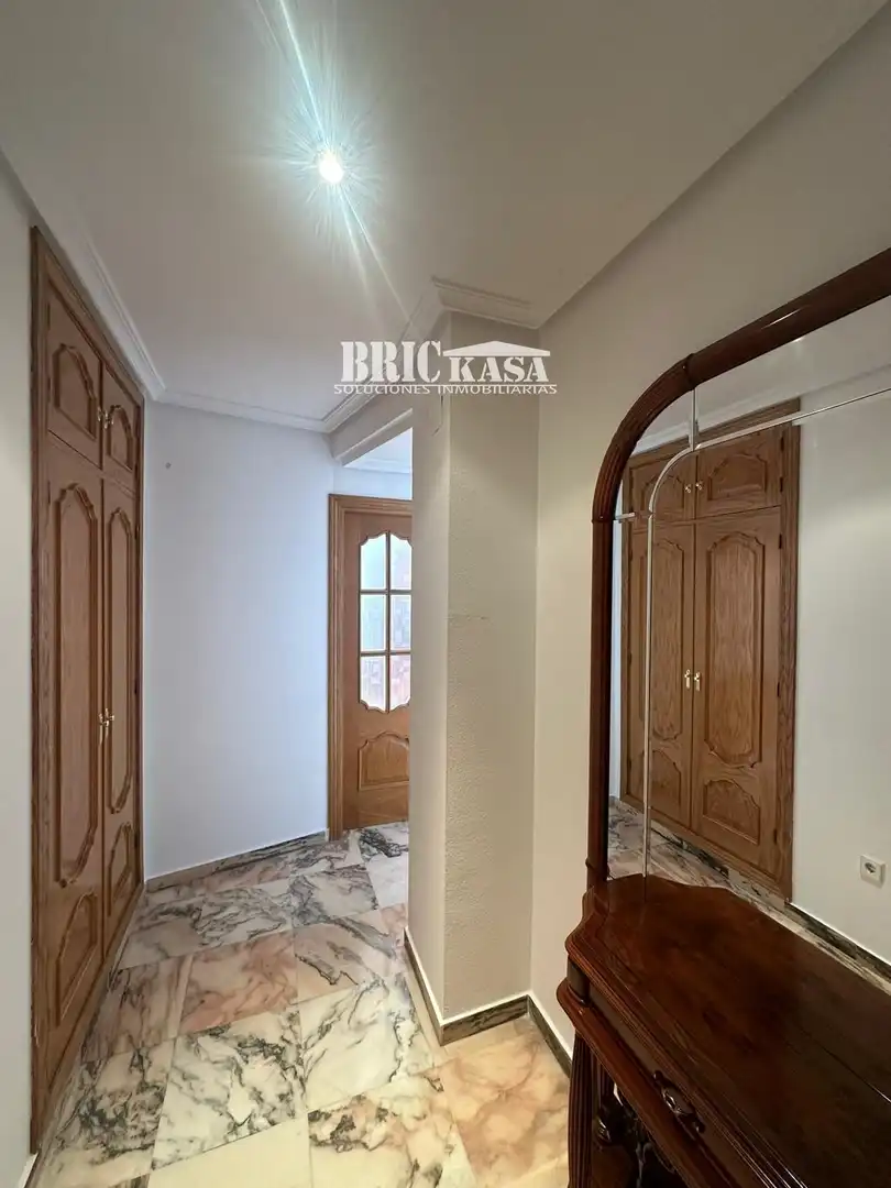 Flat for rent in Cáceres  with Air Conditioner, Heating and Terrace
