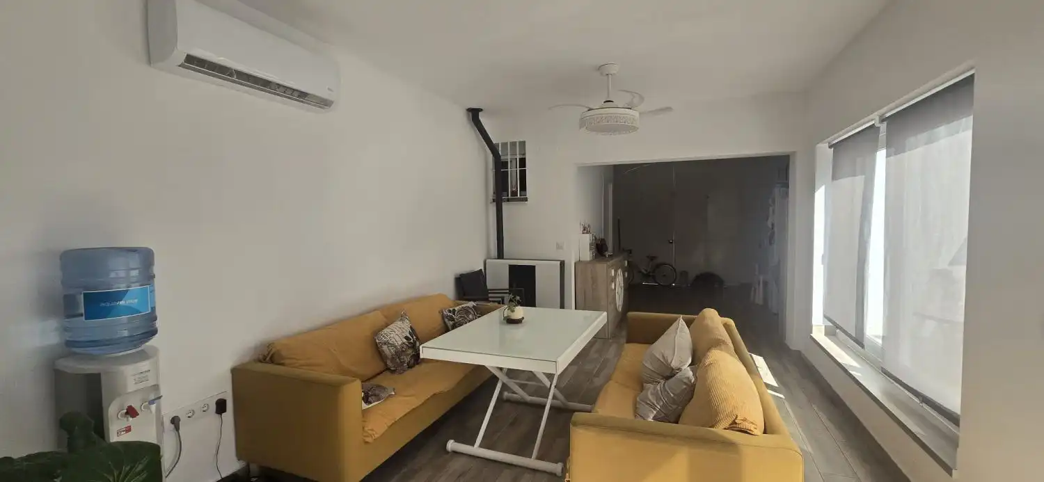 Living room of Houses for sale in Alcalá de Guadaira  with Air Conditioner and Terrace