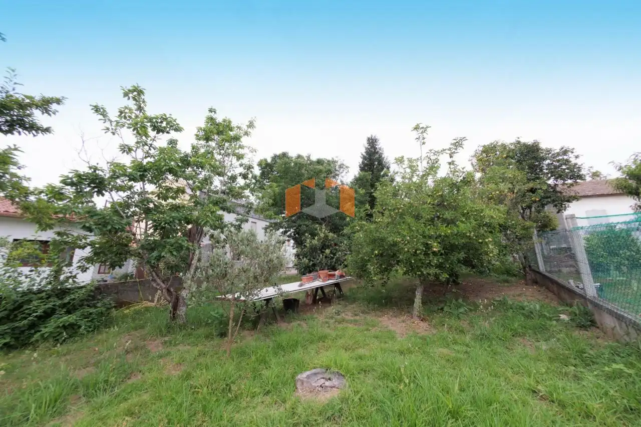 Houses for sale in Vigo   with Heating, Private garden and Parquet flooring
