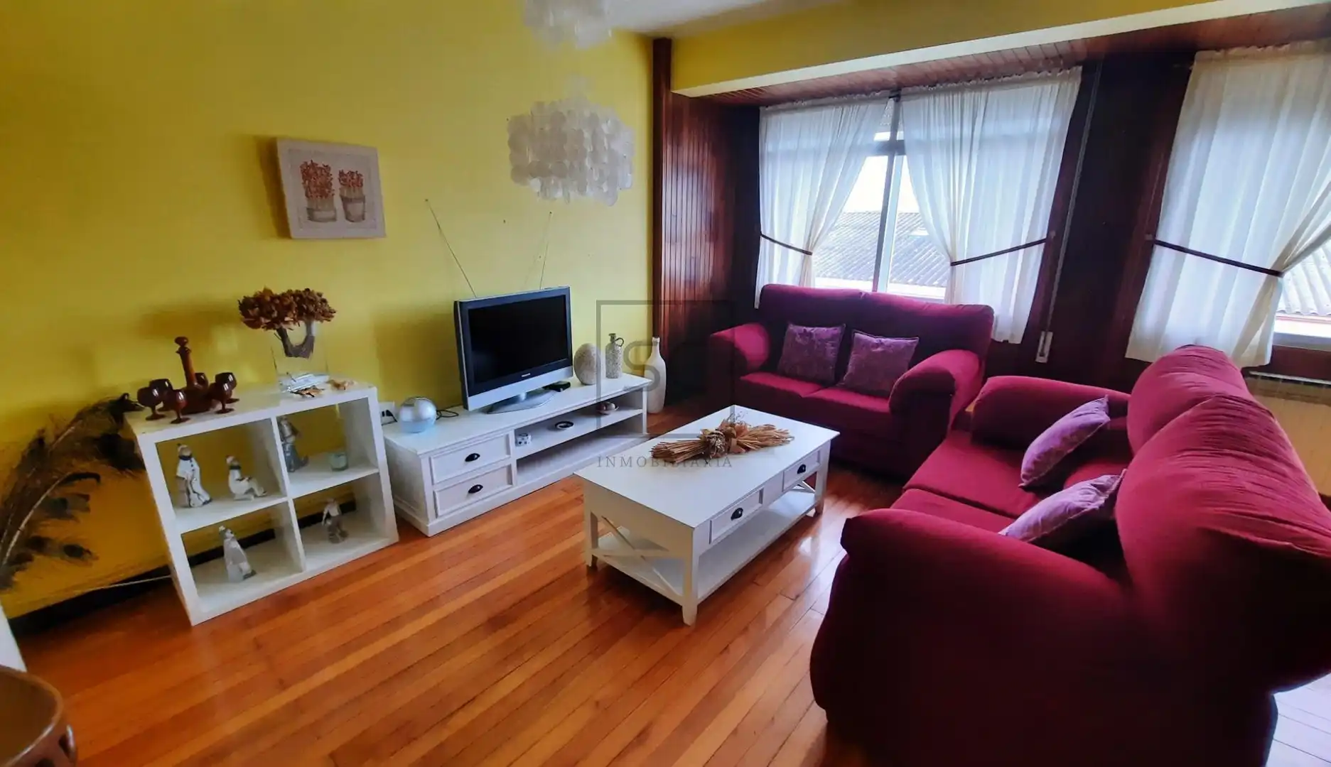Wohnzimmer von Wohnung zum Verkauf in Narón mit Terrasse, Abstellraum und Balkon