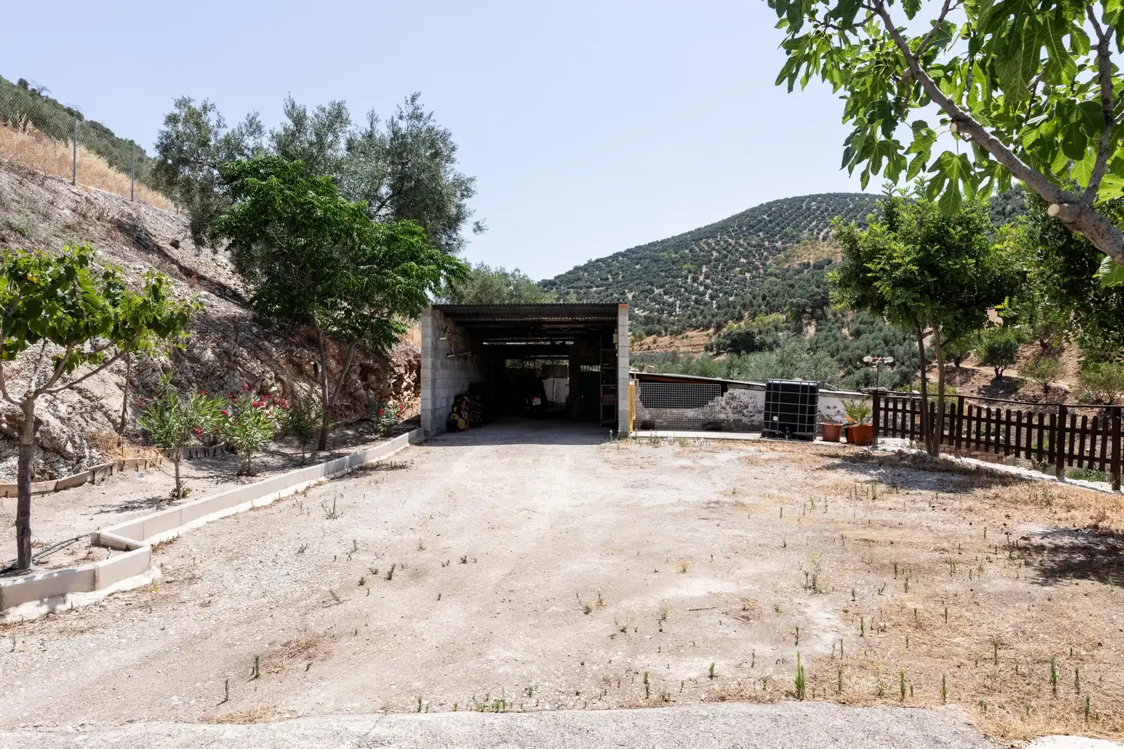 Finca rústica en venda en Cuevas de San Marcos amb Calefacció, Jardí privat i Terrassa