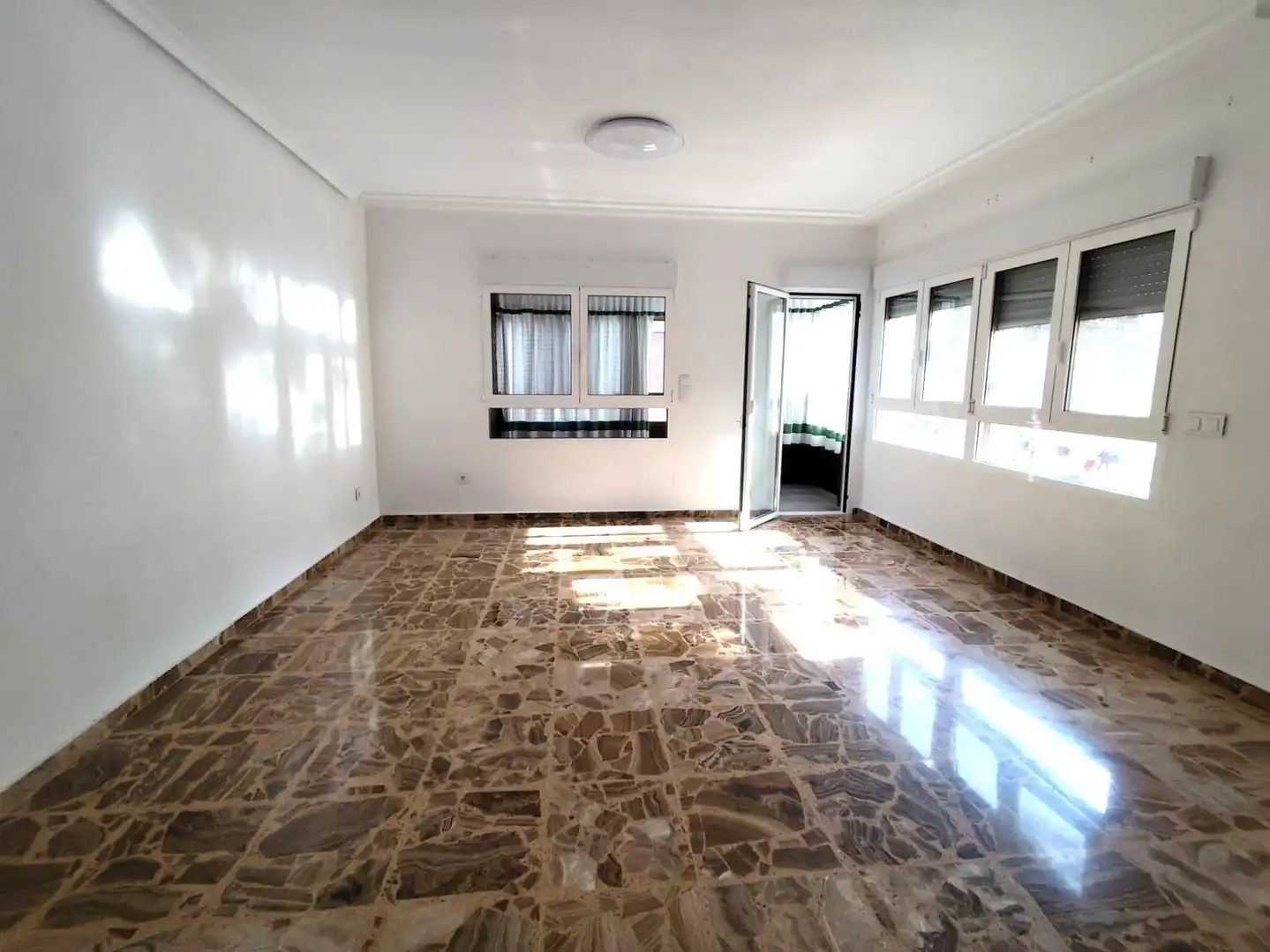 Wohnzimmer von Wohnung zur Miete in Cartagena mit Klimaanlage