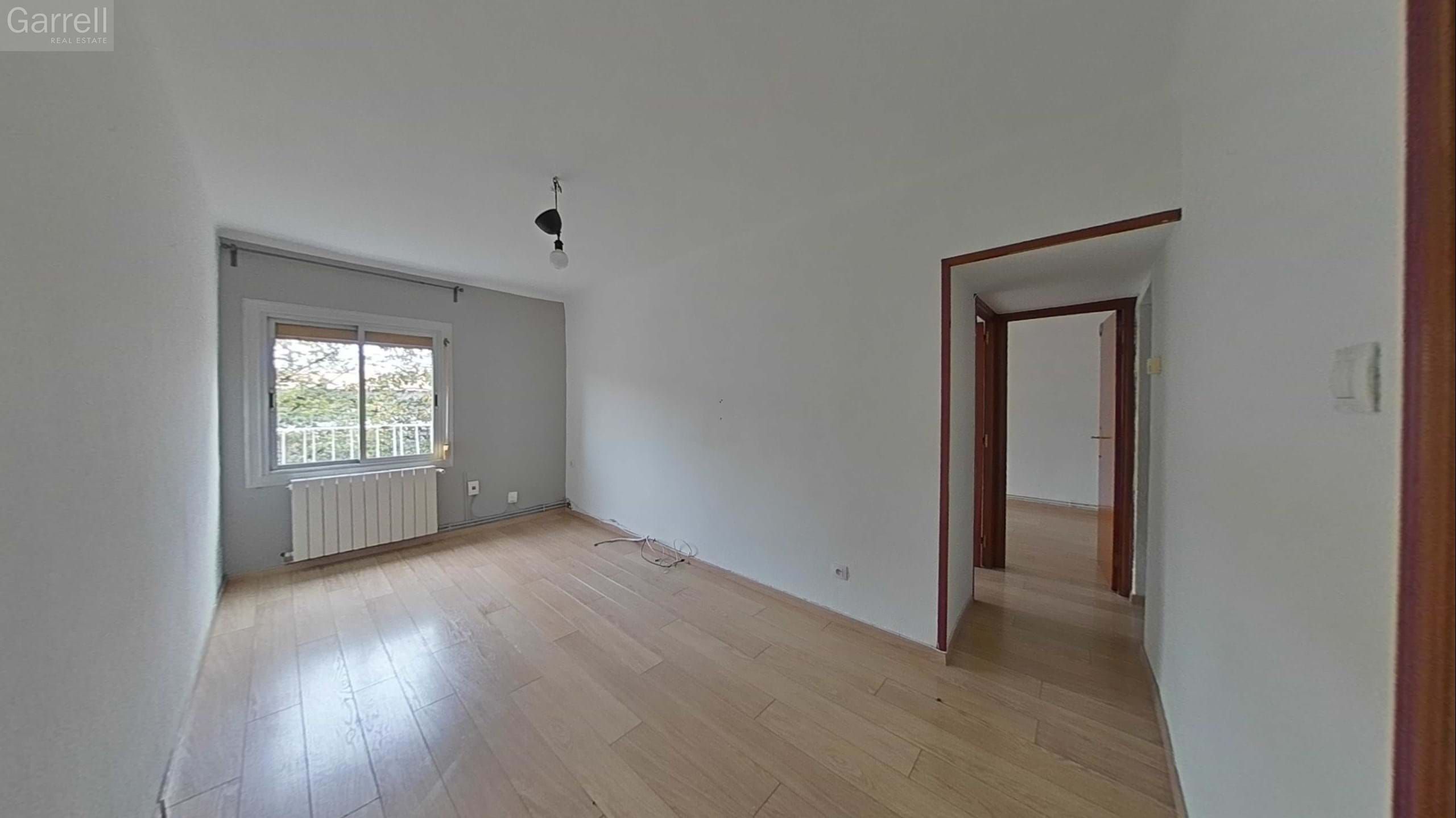 Bedroom of Flat for sale in Cerdanyola del Vallès