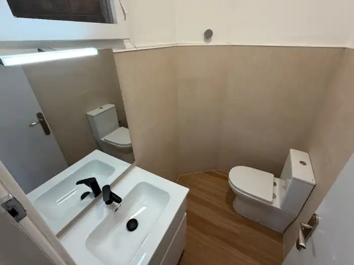 Baño de Piso en venta en Balaguer con Calefacción, Parquet y Trastero