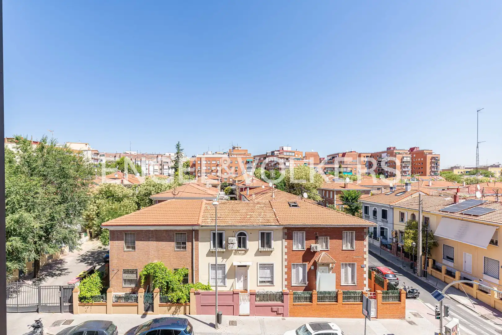 Außenansicht von Wohnung zur Miete in Madrid mit Klimaanlage, Heizung und Schwimmbad
