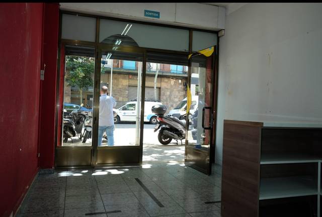 Local comercial en Alquiler en de Josep Estivill en La Sagrera