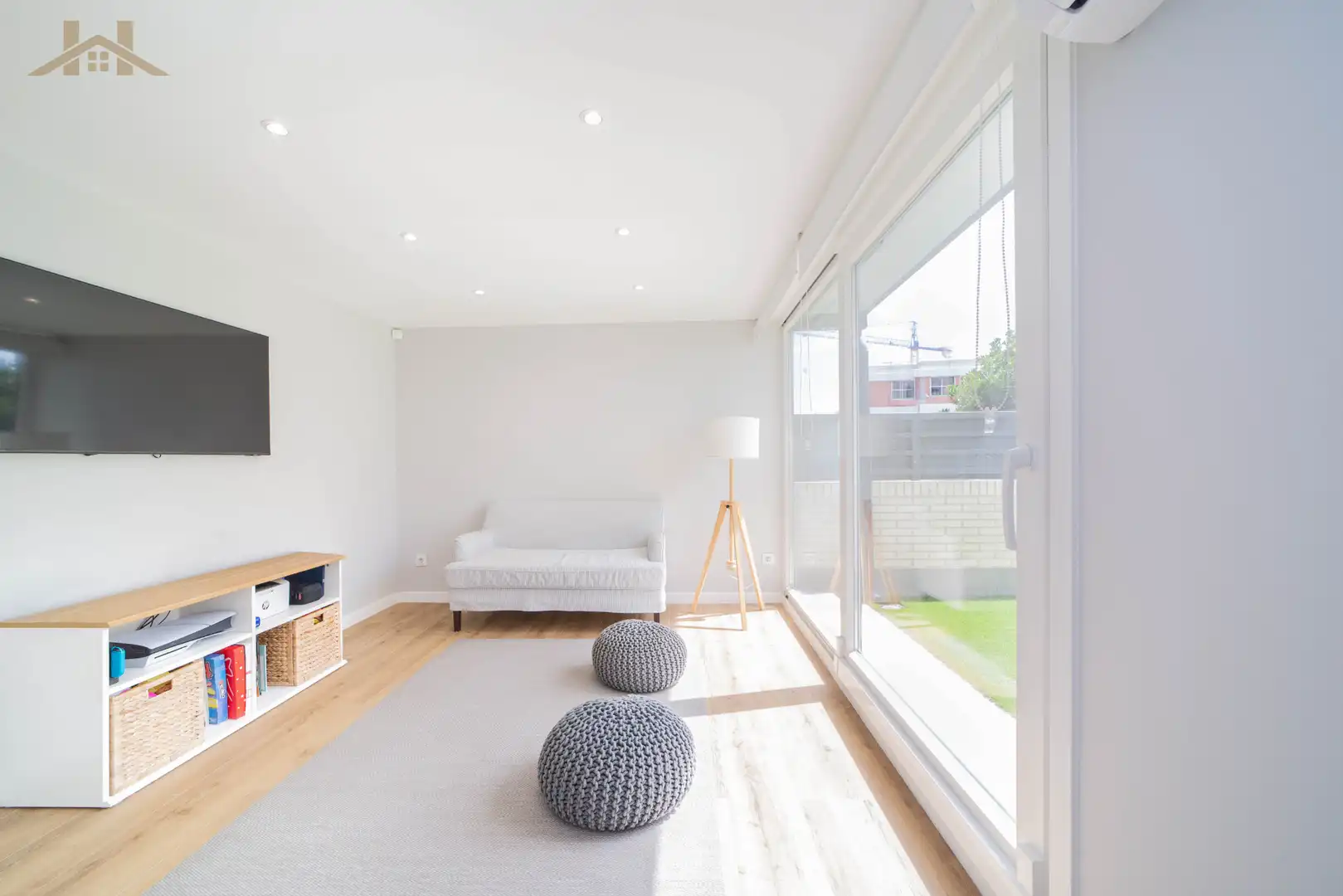 Sala de estar de Planta baja en venta en Boadilla del Monte con Aire acondicionado, Calefacción y Jardín privado