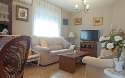 Living room of House or chalet for sale in El Casar de Escalona