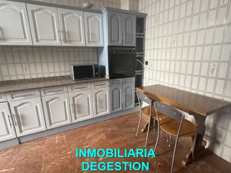 Kitchen of Flat for rent in Linares  with Air Conditioner and Balcony