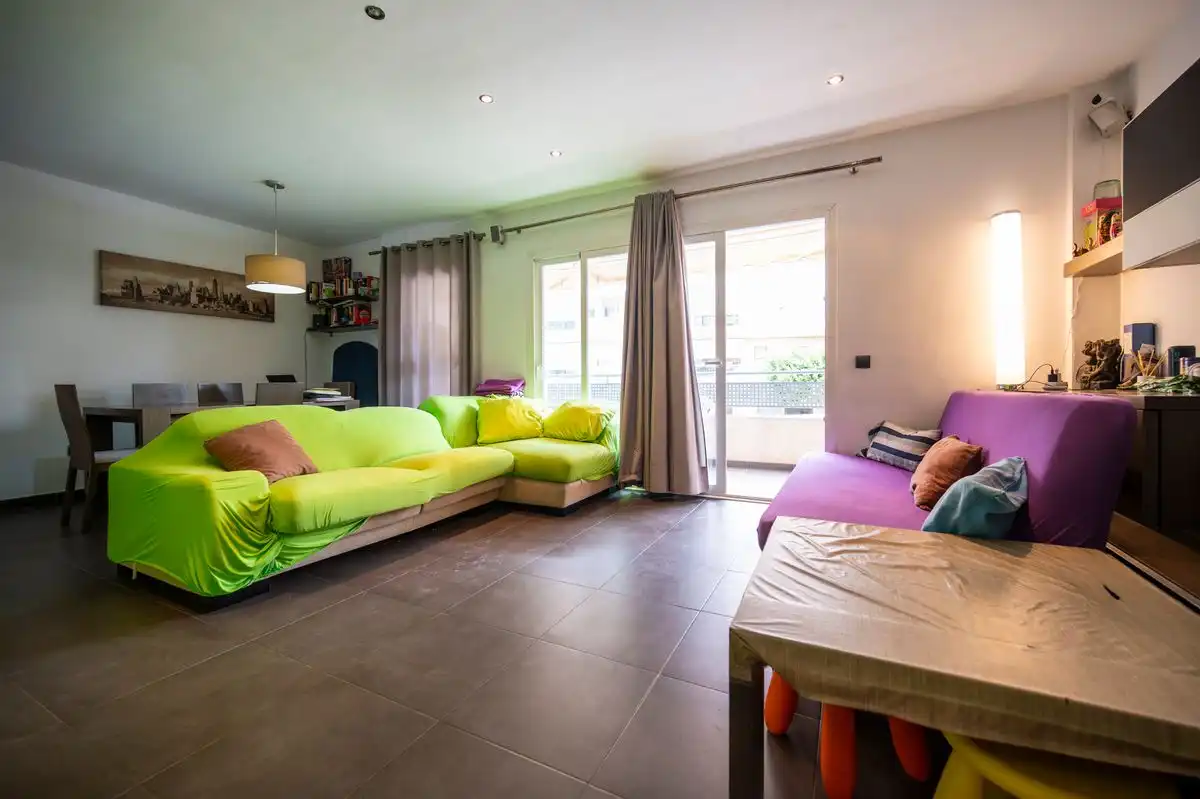 Sala d'estar de Pis en venda en Santa Eulària des Riu amb Aire condicionat, Calefacció i Terrassa