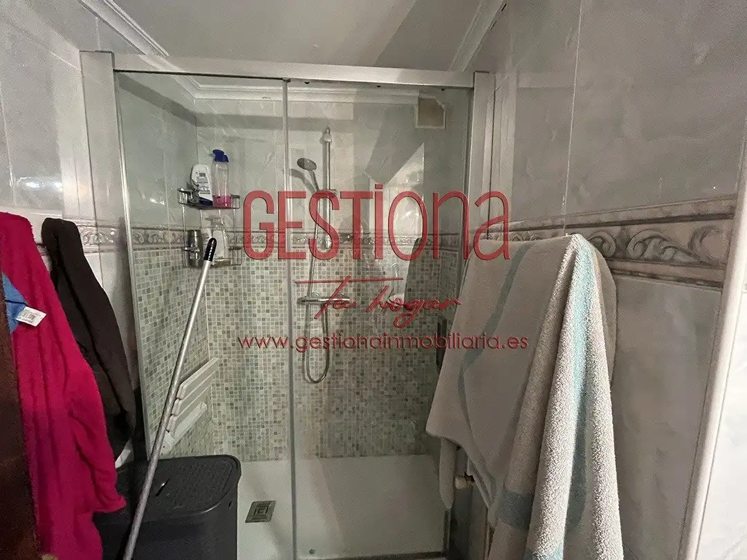 Baño de Casa o chalet en venta en Noja con Jardín privado, Terraza y Amueblado